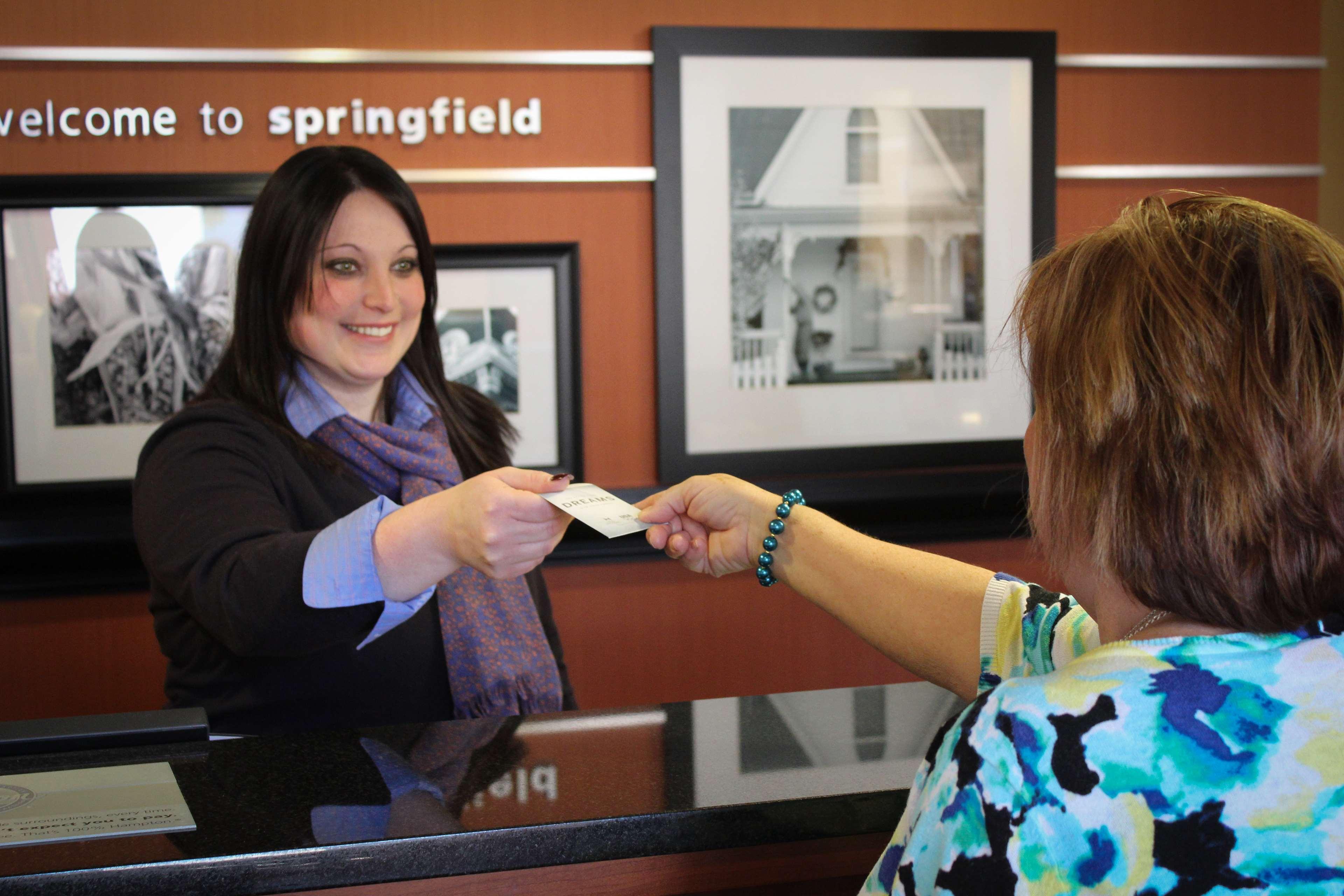 Hampton Inn & Suites, Springfield Sw Екстериор снимка