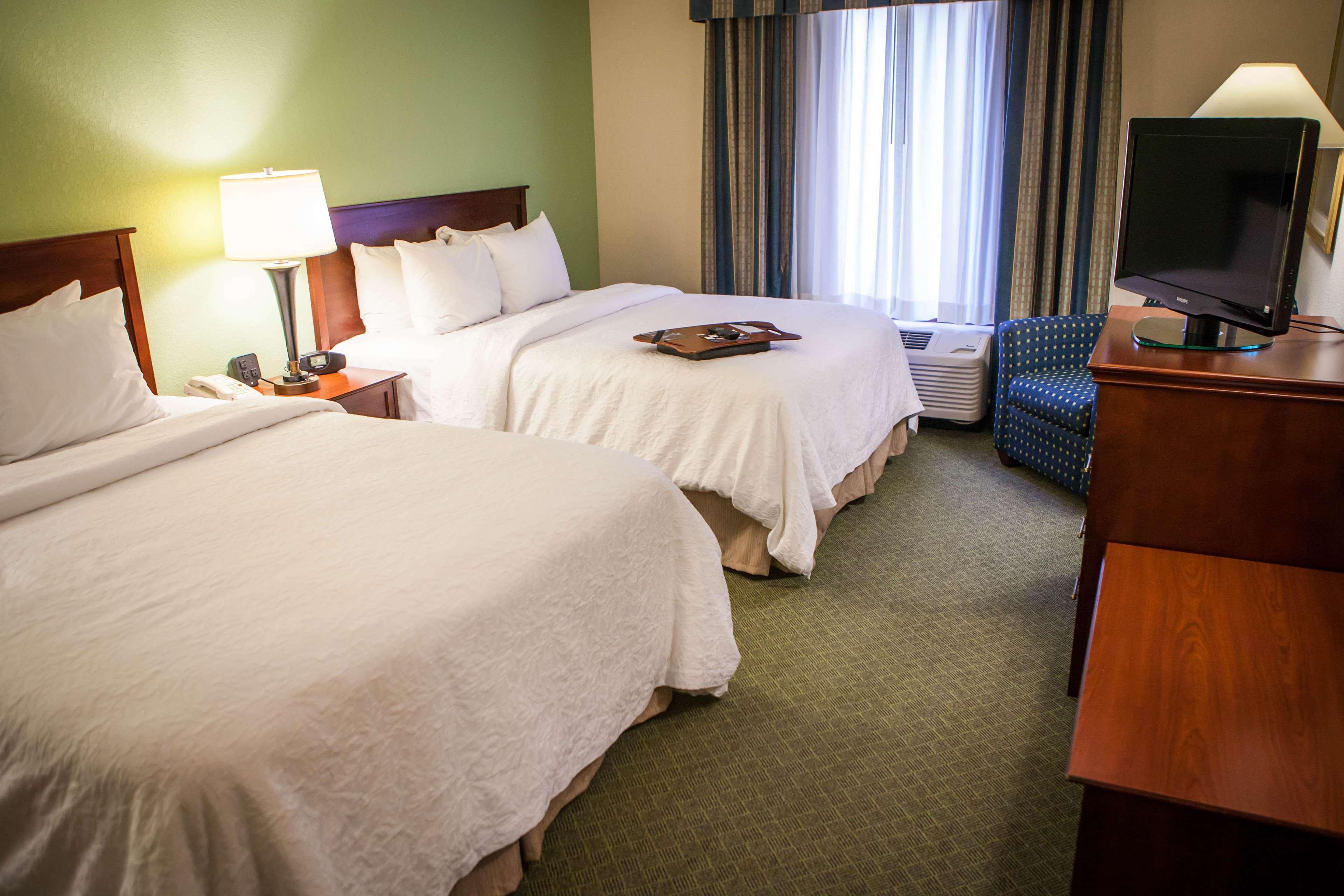 Hampton Inn & Suites, Springfield Sw Екстериор снимка