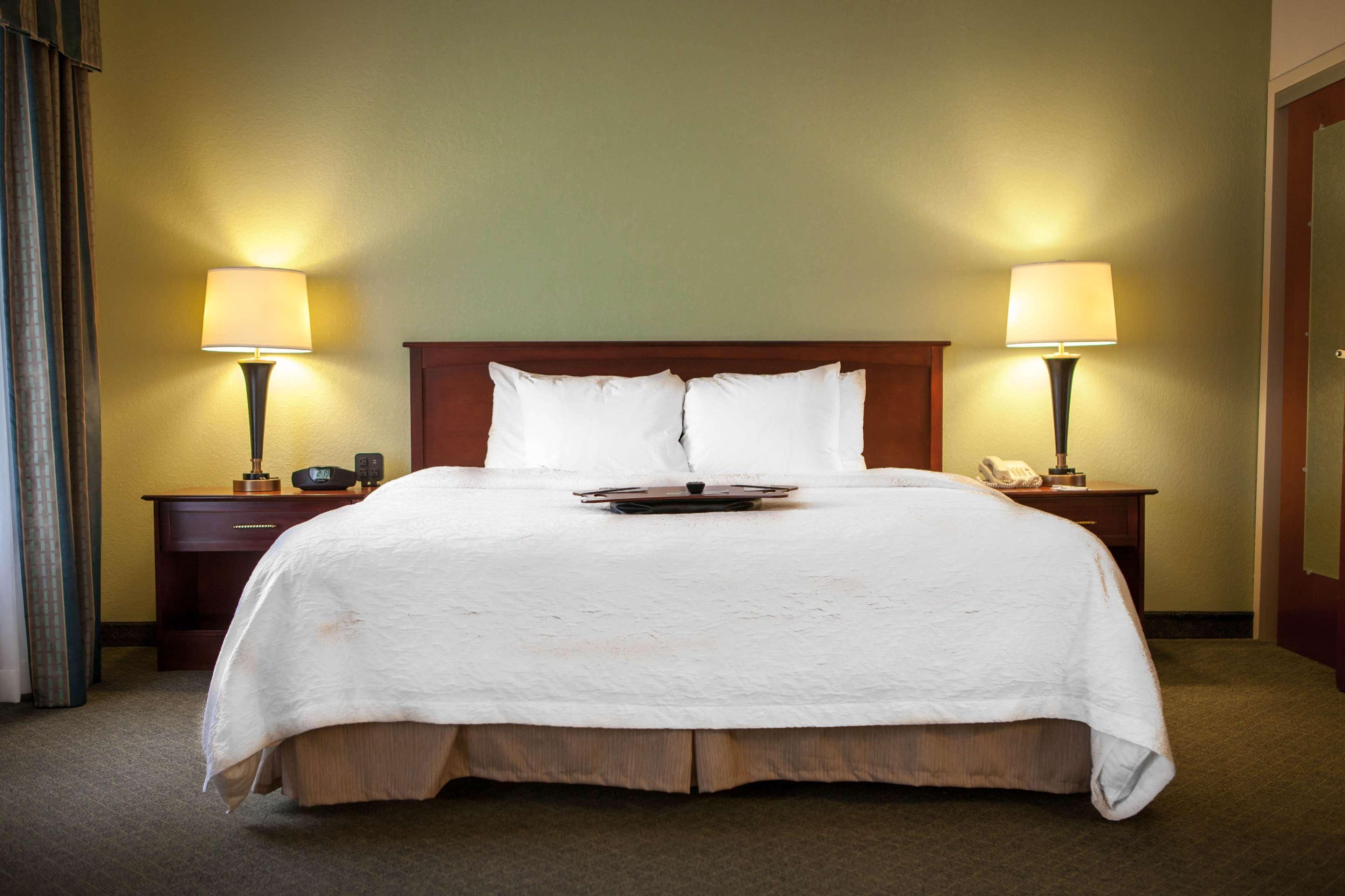Hampton Inn & Suites, Springfield Sw Екстериор снимка