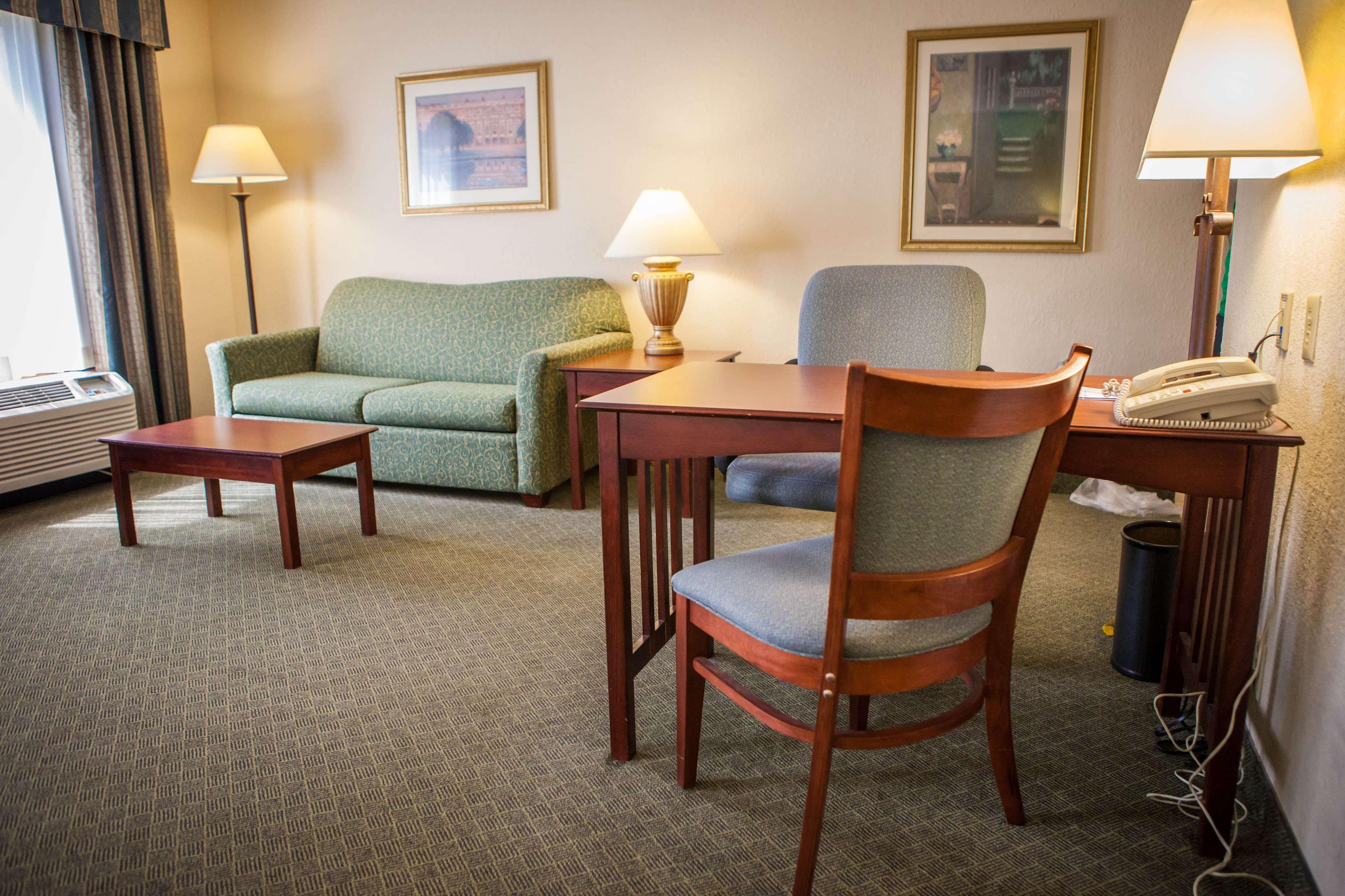 Hampton Inn & Suites, Springfield Sw Екстериор снимка