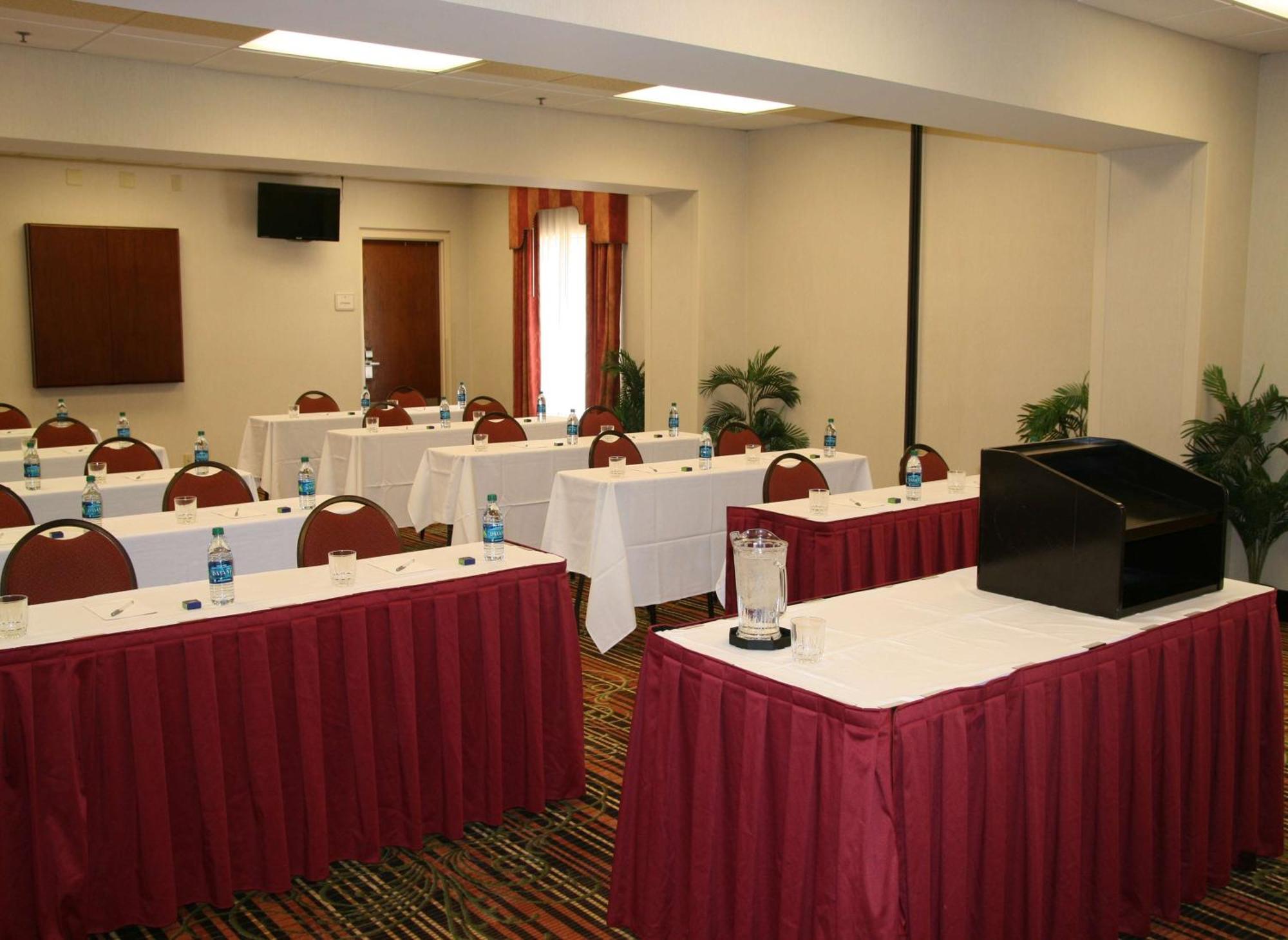 Hampton Inn & Suites, Springfield Sw Екстериор снимка