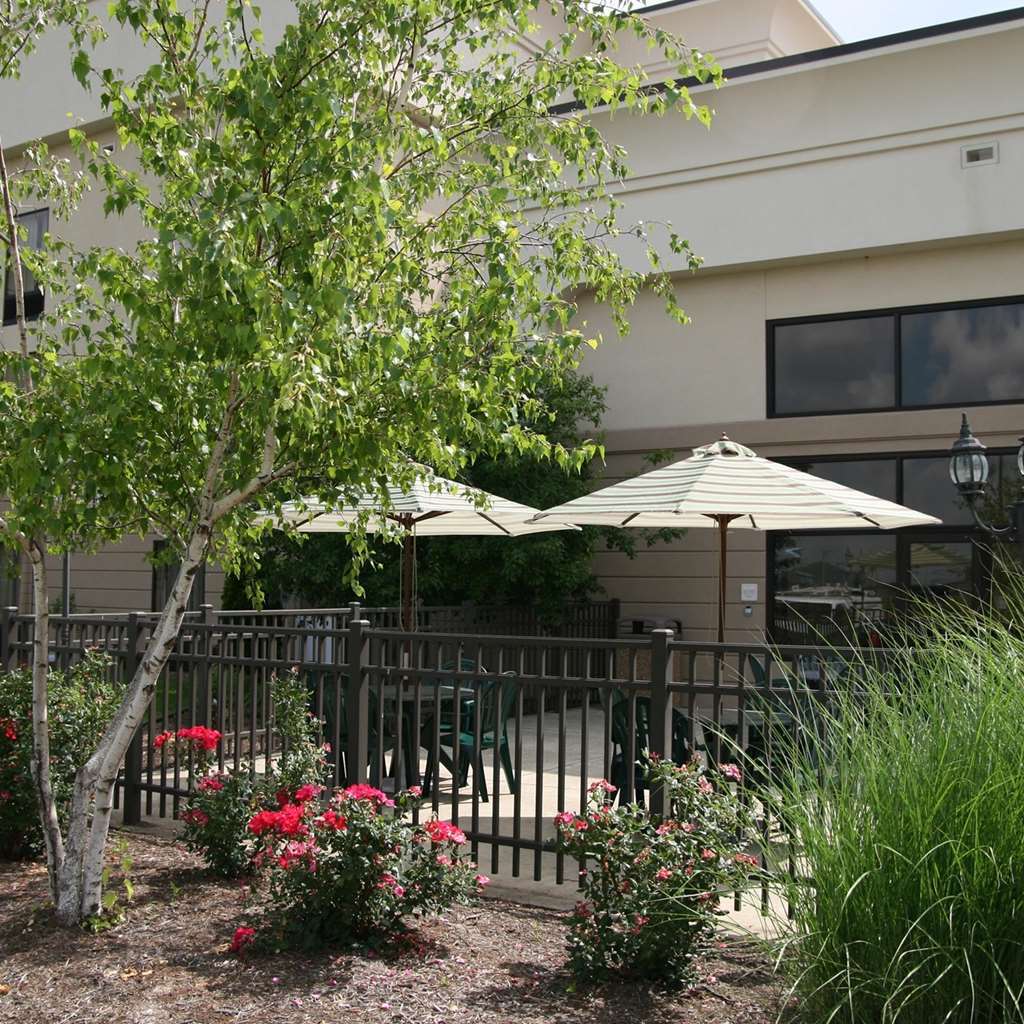 Hampton Inn & Suites, Springfield Sw Екстериор снимка